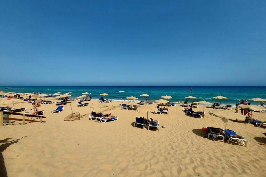 Amplio Apartamento En La Playa Del Esquinzo Playa Jandia Exteriör bild
